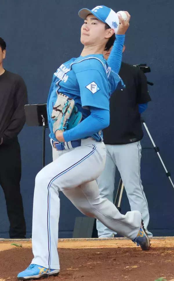 【日本ハム】ＯＰ戦“開幕投手”２年目右腕「チャンスをいただけることに感謝」２２日広島戦先発へ
