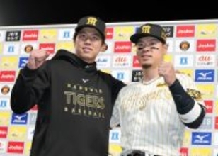 【阪神】佐藤輝明、今季１号２ラン！「ファンの声援が押してくれた」ジェット風船は「想像以上にうるさい（笑）」