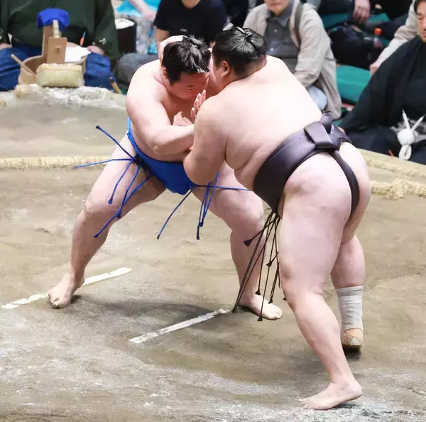 友風が７敗目　「当たった瞬間に相手の後頭部が見えました。あれは引いてしまいますよね」