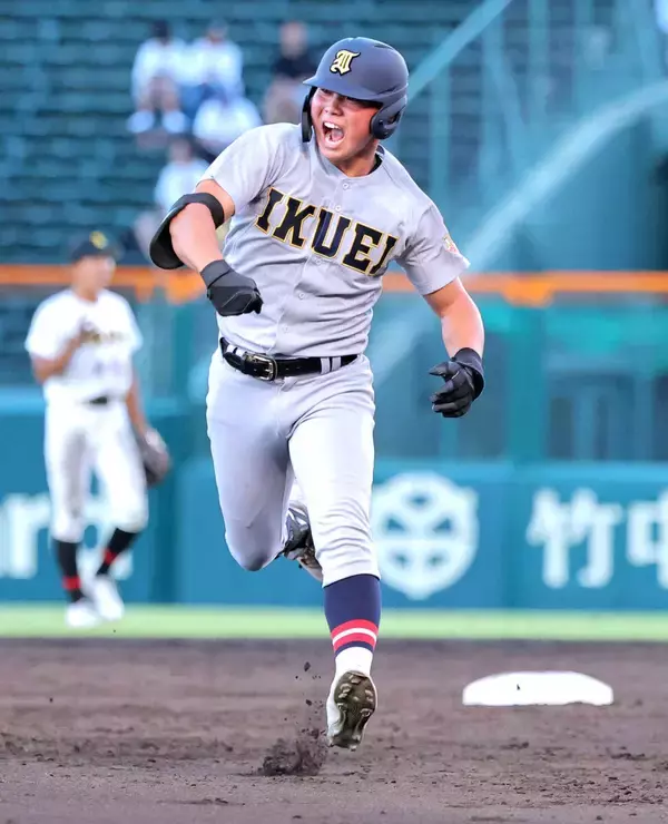 【甲子園】大会１号は仙台育英４番・田山纏！　開幕戦で豪快アーチ