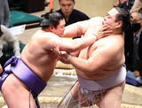 「友風が４敗目　欧勝海に押し倒され「全部悪かったです。しょうがない」」の画像1