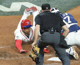 「ドミニカ共和国、序盤から韓国を圧倒　３回で７得点　ソトの神ヘッドスライディングで追加点」の画像1