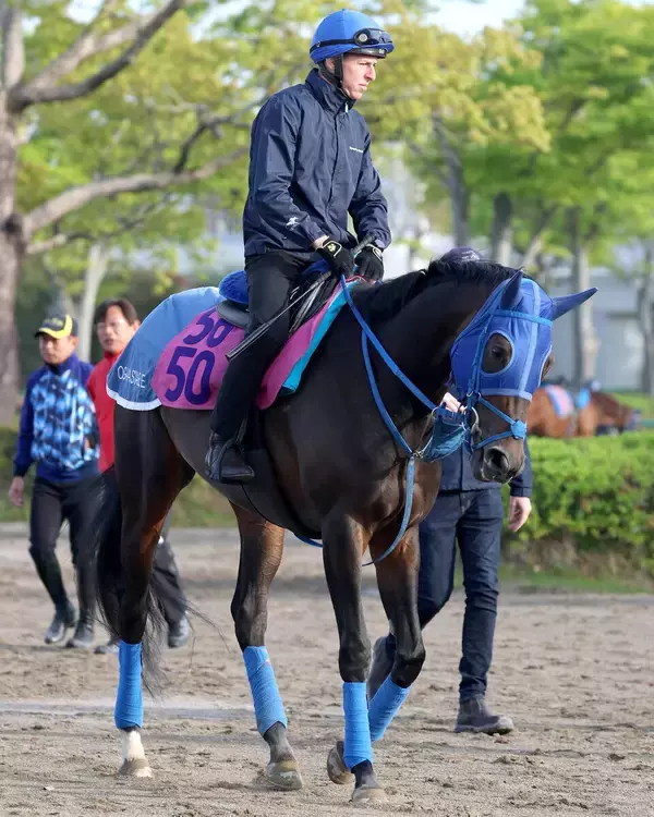 【フローラＳ】レーン騎手と初コンビのラフターラインズは４枠５番　初戦圧勝のラベルセーヌは２枠２番