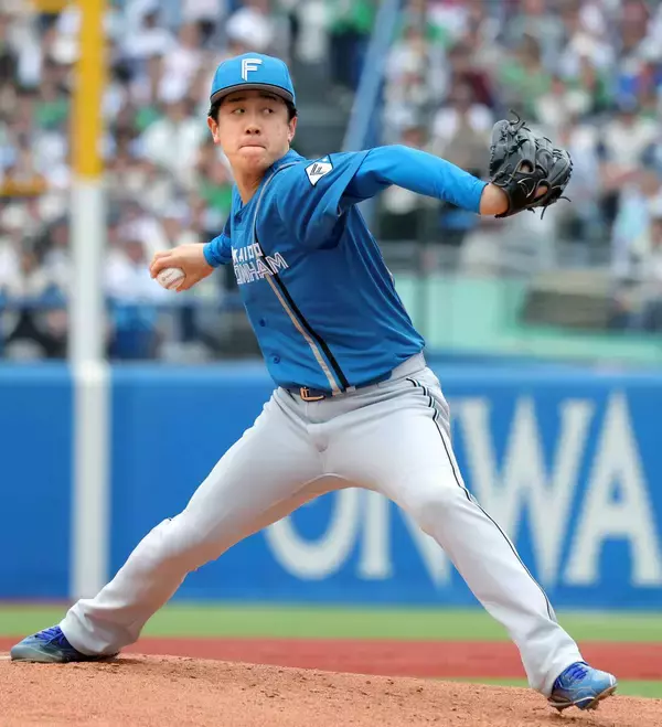 【日本ハム】今季３度目４連勝で最多タイの貯金２　北山亘基が１失点完投で５勝目＆主砲レイエス１２号Ｖ２ランで４戦連続打点