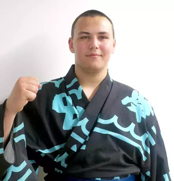 【大相撲】英国出身で名古屋場所デビュー予定の栄誠が２８番　荒削りの１６歳は「楽しみ。２０歳で関取になりたい」