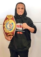 ＷＢＡ王者・高見亨介との王座統一戦に臨むＷＢＯ王者サンティアゴが来日「激しく体がぶつかり合うグレートな試合になる」