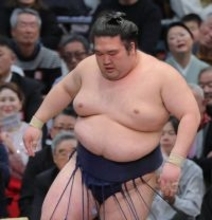 幕内・豪ノ山　１敗守り首位並ぶ　地元・大阪から声援受け「体動いた」