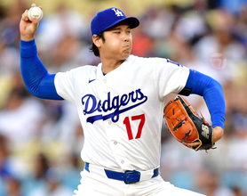 大谷翔平が３回まで１安打無失点、最速１６２キロの好発進　５年ぶりボークも…サイ・ヤング賞左腕と投げ合い、３回にドジャース２者連続弾で先取点