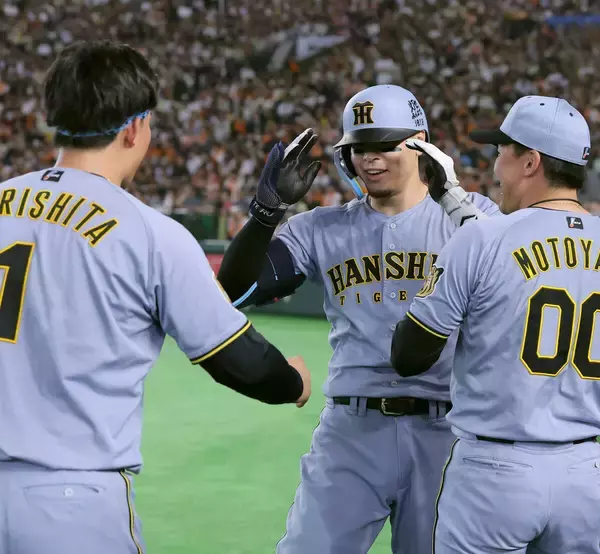 【阪神】すごすぎ！森下翔太、佐藤輝明が２試合連続のアベック弾　最強コンビの２者連続アーチは今季２度目
