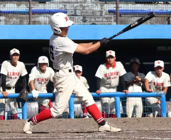 【高校野球】日大三島が３年ぶり東海切符　途中出場の身長１５９センチ・萩坂蒼左翼手が決勝打　秋季静岡県大会