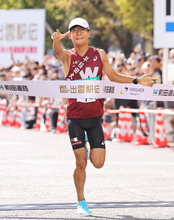 早大１６年ぶり出雲駅伝Ｖ「令和の三羽ガラス」本田桜二郎２区６人抜き、新妻遼己４区区間新で大会新