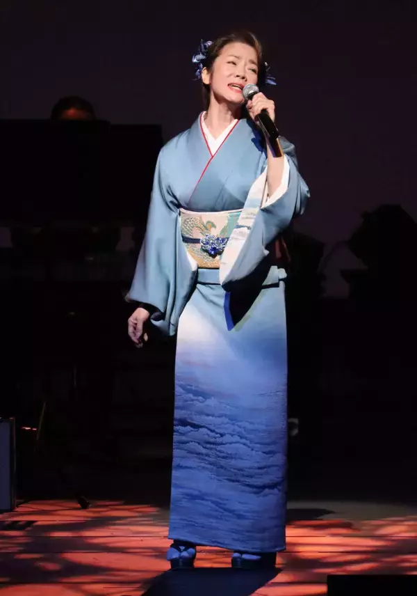 香西かおり「早く見つけたもん勝ちです」早期乳がん発見で４月末に左胸全摘出明かす　再建治療もスタート