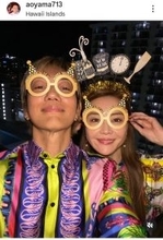 ４９歳の主演級女優　社長のイケメン夫とラブラブ！結婚１１年「素敵なご夫婦」ハワイで年越しの観月ありさ