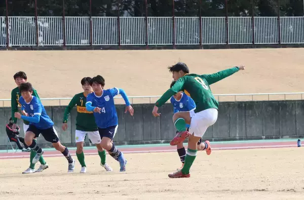 【高校サッカー】静岡学園が３連覇に王手…静岡県高校新人戦