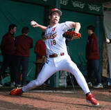 「【楽天】 前田健太がキャンプ２度目のブルペン入り　スライダー、カーブを“解禁”」の画像1