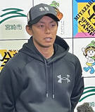 「【ソフトバンク】今宮健太が連日のランチ特打の同組メンバーを嘆く「あの二人はマジで嫌っす」」の画像1