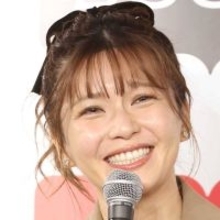 ３９歳・宇野実彩子、両目の下にキラキラスパンコールをつけた自撮りショット「最高にかわいい！」「天使」「目の下キラキラ！」