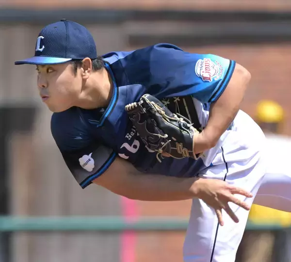 【西武】“珍客”乱入で球場騒然　延長１０回に一塁付近にハトが着地→３点勝ち越し　幸運の象徴に