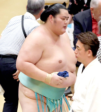 琴桜休場で２横綱２大関が不在　横綱・大関４人の休場は５年半ぶり