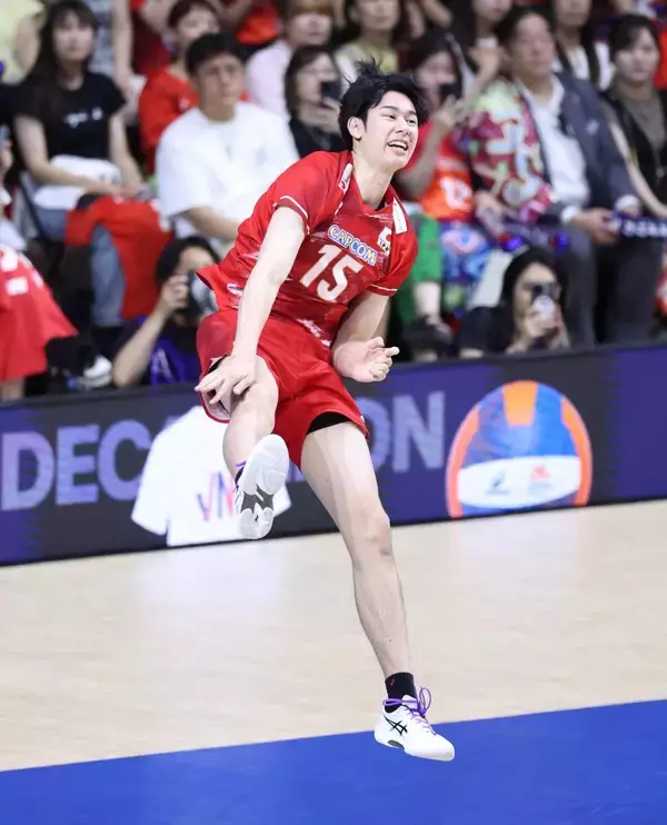 【バレー男子】ＮＬ史上初の開幕１１連勝にネット沸騰「強い、強すぎるよ男子バレー」…大暴れの「甲斐くん」もトレンド急上昇