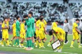 【高校サッカー】準Ｖ鹿島学園、主将ＤＦ斉藤空人はわずかに外れたヘディングシュートに「あのヘディングは自分を強くする」