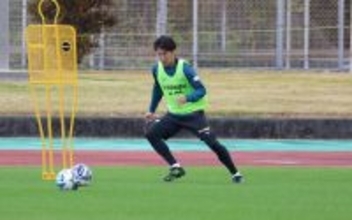 【Ｊ２札幌】新加入のＤＦ川原颯斗コミュ力生かして１年半後にはＪ１へ…沖縄・金武町キャンプ