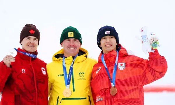 【五輪】モーグル男子の金と銀　ターン点で明暗　豪州のウッズが金、五輪王者のキングズベリーは銀に泣く　女子・冨高も表彰台逃したターン点