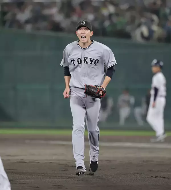 【巨人】吠えた！戸郷翔征、出力急上昇　ピンチで最速１５３キロ　３回１死満塁を脱出 　