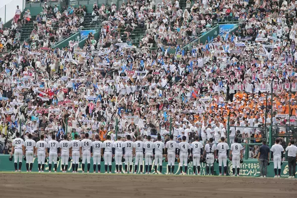 【甲子園】有明エースを襲った緊急事態「ごめん、任せたよ」の言葉にチームは一丸になった　初出場で８強