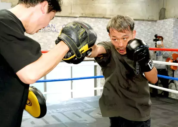 堤聖也がドネア戦へ向け公開練習　井上拓真、井岡一翔との対戦にも意欲「火がつきますよね」