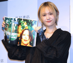 尾碕真花、２作目写真集を見せたいのは「過去の自分」…”２人旅”がテーマの写真集