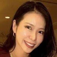 草刈正雄の長女・紅蘭「母全力で楽しんでます！」顔出し娘とクリスマスシーズン満喫！「お姉さんのお顔立ち」