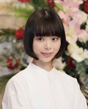 第１子出産の趣里、水谷豊と親子ショット！「いい写真」「サイコーのツーショット」「仲のいいパパと娘」…三山凌輝と結婚