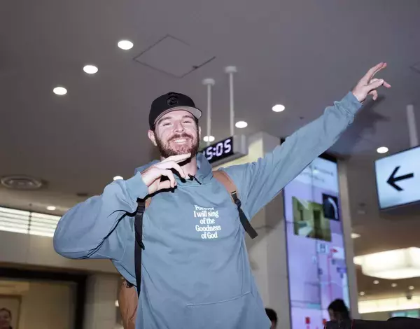 巨人・キャベッジ　岡本の穴埋める“４番ボディー”で来日「また日本に戻って来られてうれしい」