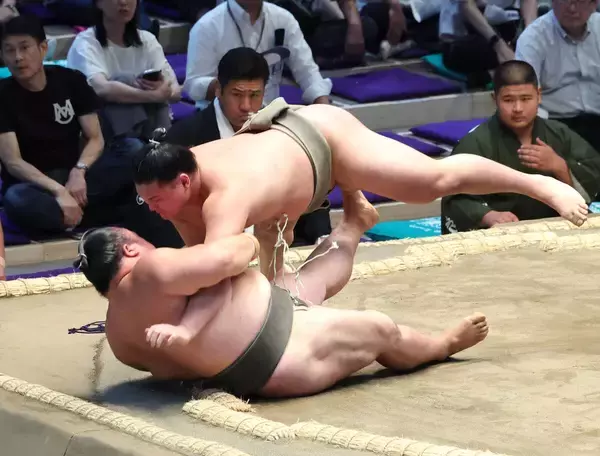 幕下・藤壮大が連勝発進　３番相撲以降で番付の東西で並ぶ旭富士と対戦の可能性も「自分の相撲を取るだけ」