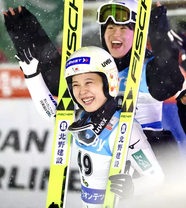 【ジャンプＷ杯】初五輪が決まった丸山希が凱旋Ｖ　今季６勝目で五輪金メダルが現実味