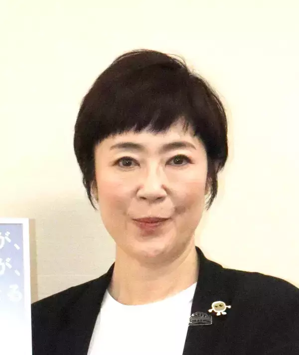 寺島しのぶ「何年前だ？」幼少期のおかっぱひな祭りショット「お嬢さんかわいい」「立派なお雛様」