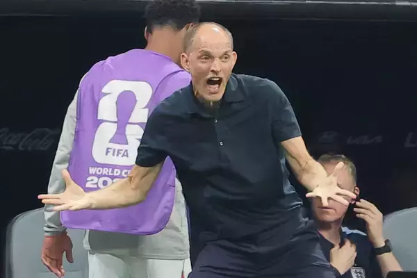 【Ｗ杯】イングランドは５バック采配裏目「結果論で言うのは簡単」…指揮官弁明「相手がクロスを繰り返してきたので…」