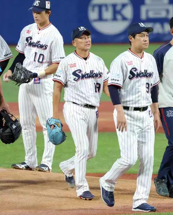 【ヤクルト】今季初登板初先発の４６歳石川雅規が６失点で初回ＫＯ　今季５度目の６連敗　３位ＤｅＮＡとのゲーム差は１・５差に