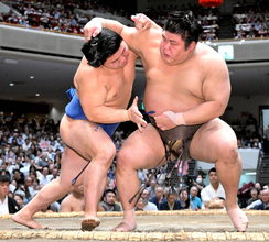 【元大関・琴風の目】鬼気迫る稽古「この子は絶対強くなる」予感が現実に　藤ノ川の土俵際、腰を落とした押し出しに最大級の賛辞を贈りたい　