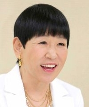 「会見で話されたよりは元気…頑張って欲しいと思います」…「復帰会見」美川憲一と電話で会話…和田アキ子「ラジオ生放送」で伝える
