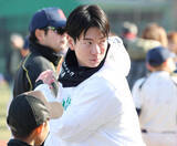 「【巨人】松本剛が地元の川口で移籍後初の野球教室「すごくいい一日」新天地での目標も語る」の画像1