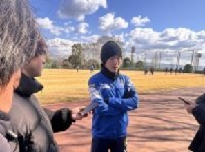 【ＪＦＬ沼津】背番号１９→７　元日本代表・斎藤学が誓う再起　降格から１年半でＪリーグ復帰へ