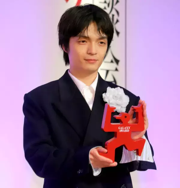 岡山天音「素晴らしい賞を受賞させていただけた」ギャラクシー賞個人賞受賞に歓喜　「ひらやすみ」や「べらぼう」の演技が評価