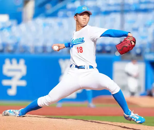 【大学野球】 侍ジャパン大学代表の選考合宿に青学大・鈴木泰成ら４２人が招集
