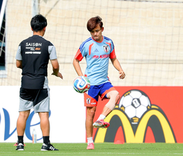 【Ｗ杯】久保建英、ブラジル戦出場は“黄色信号”もボール使って練習　「帰ってくるまで勝ち進む」と仲間も早期回復期待　復帰は決勝Ｔ２回戦か