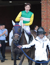 国内外通算５０００勝を達成した武豊騎手　レジェンドならではの新たな“心配事”が…　オフィシャルサイト更新