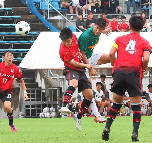 【高校サッカー】静岡学園足立羽琉主将がけがで退場も８発快勝　副将・坂本健悟がキャプテンマーク巻きハットトリック…全国総体