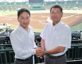 【甲子園】"激戦"広島大会を勝ち抜いた進学校の敵はナイター！？福山・小田浩監督「ウチの選手はその時間勉強している」「鉛筆からバットに握り替えて…」県内で初めて公立３校を甲子園に導いた名将