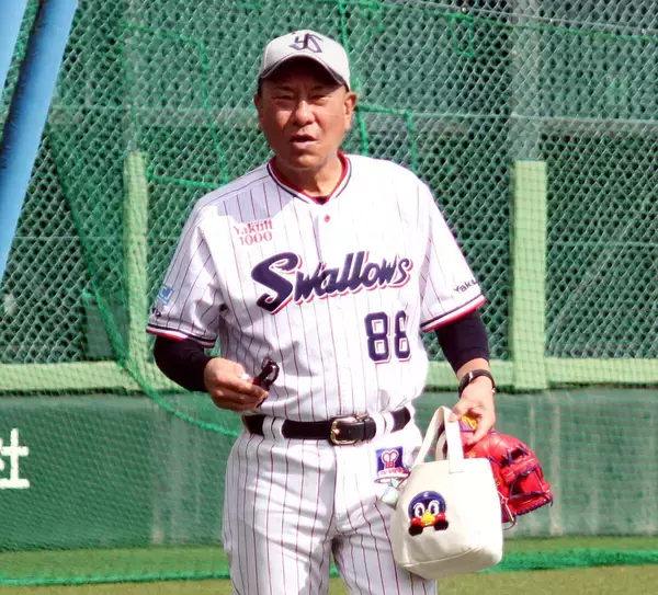 【ヤクルト】秋季練習がスタート　池山隆寛監督「来年はこの時期まで野球をしていないと」